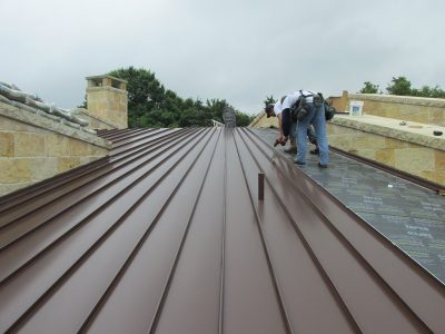 Brown Flat Roofing Installer